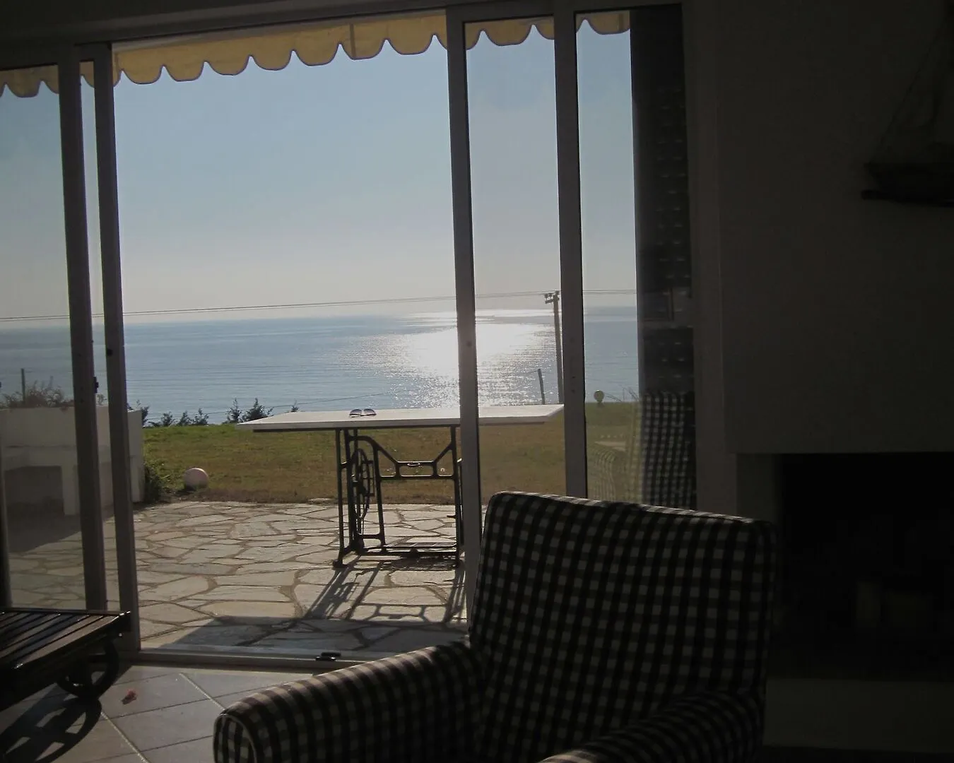 Beachside Villa Mola Kalyva
