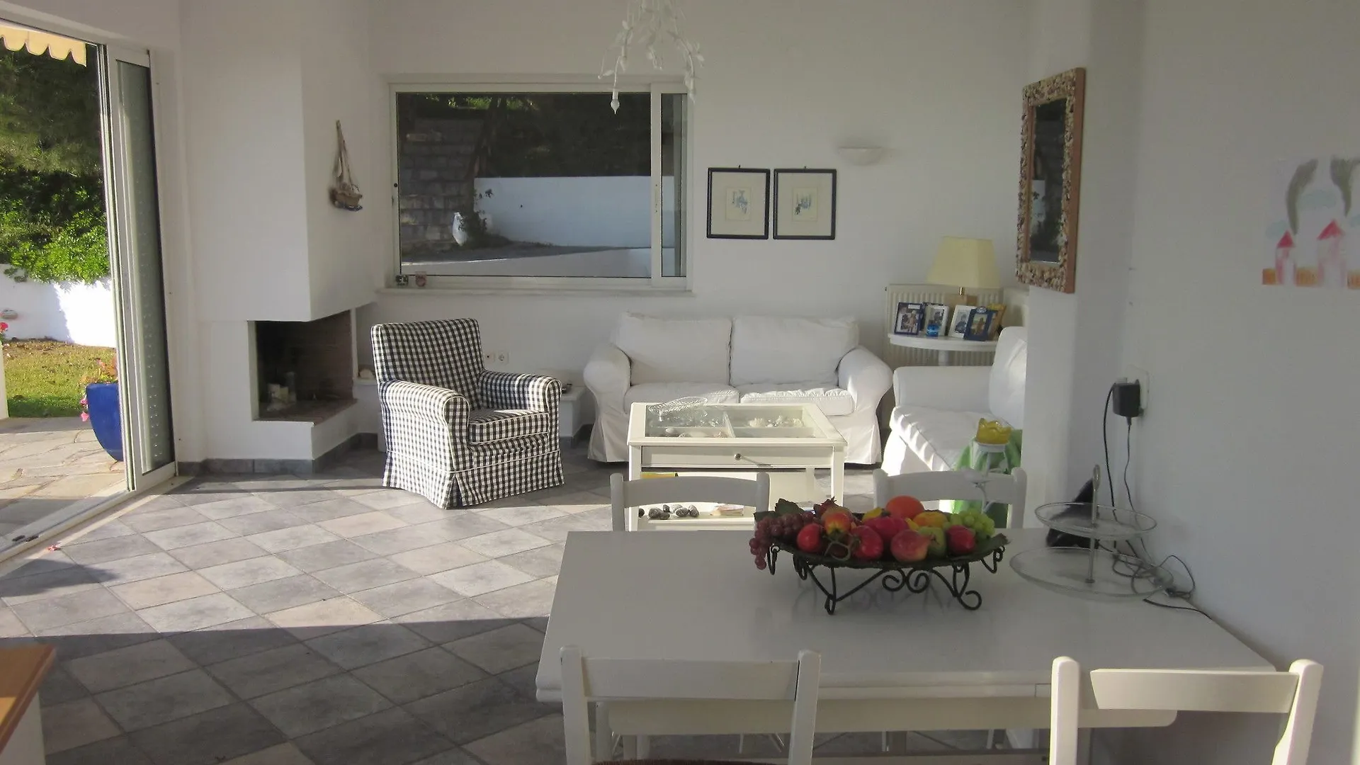 Beachside Villa Mola Kalyva Greece